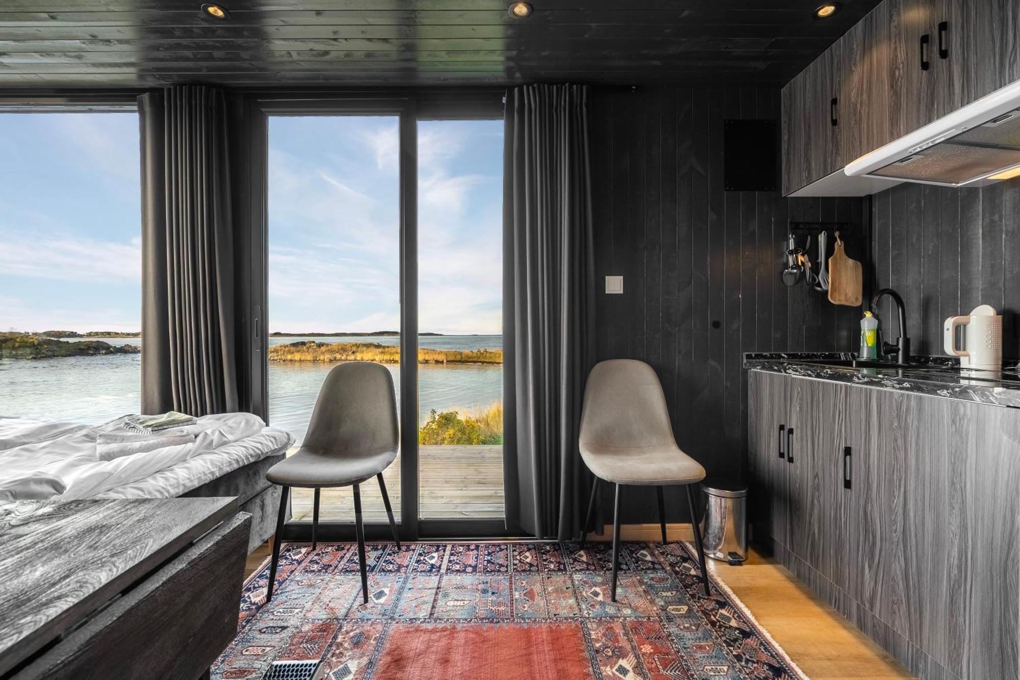 Cool Cabins Sandhornoy Lekanger Exterior photo